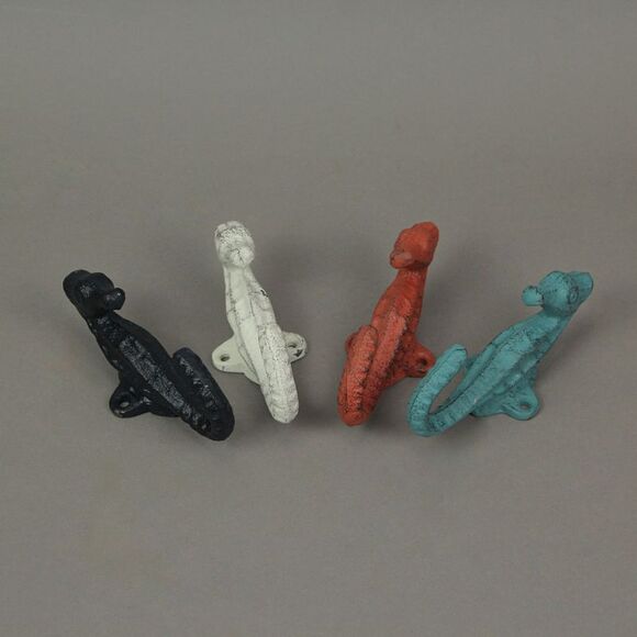 Set of 4 Coastal Cast Iron Seahorse Decorative Wall Hooks 5 Inches High - Picture 5 of 7
